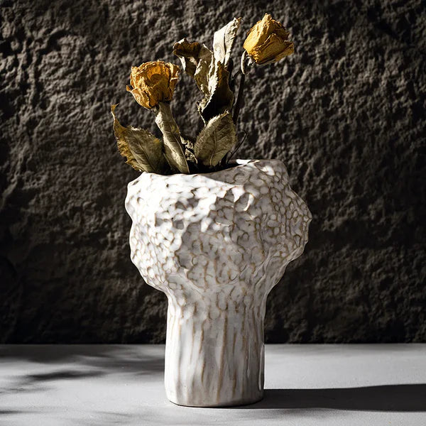 Florero Wabi-Sabi By: Casa Scarpellini